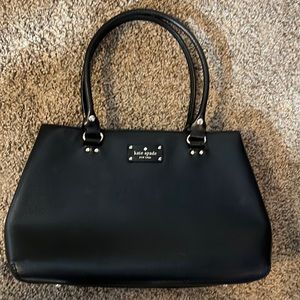 Black Kate Spade Shoulder Bag, Lg w/pockets. Gently used
